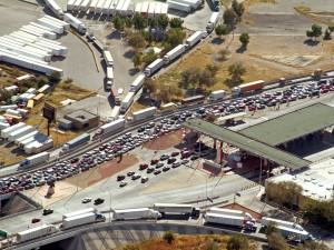 aerial view of an El Paso, Texas border crossing